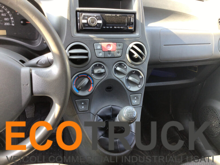 FIAT PANDA 4x4 VAN CAMBIO MECCANICO