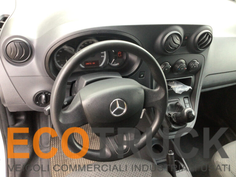 MERCEDES CITAN furgone usato volante