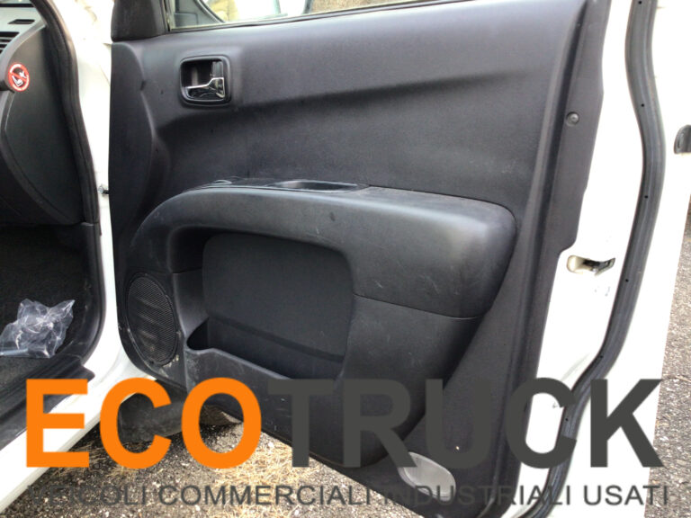 MITSUBISHI L200 2016 PORTA DESTRA